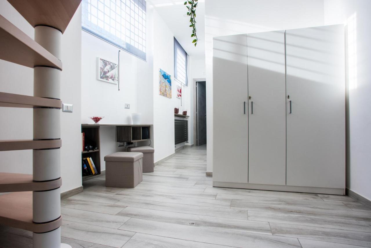 Solarium Al Duomo Rooms By Wonderful Italy Napels Buitenkant foto